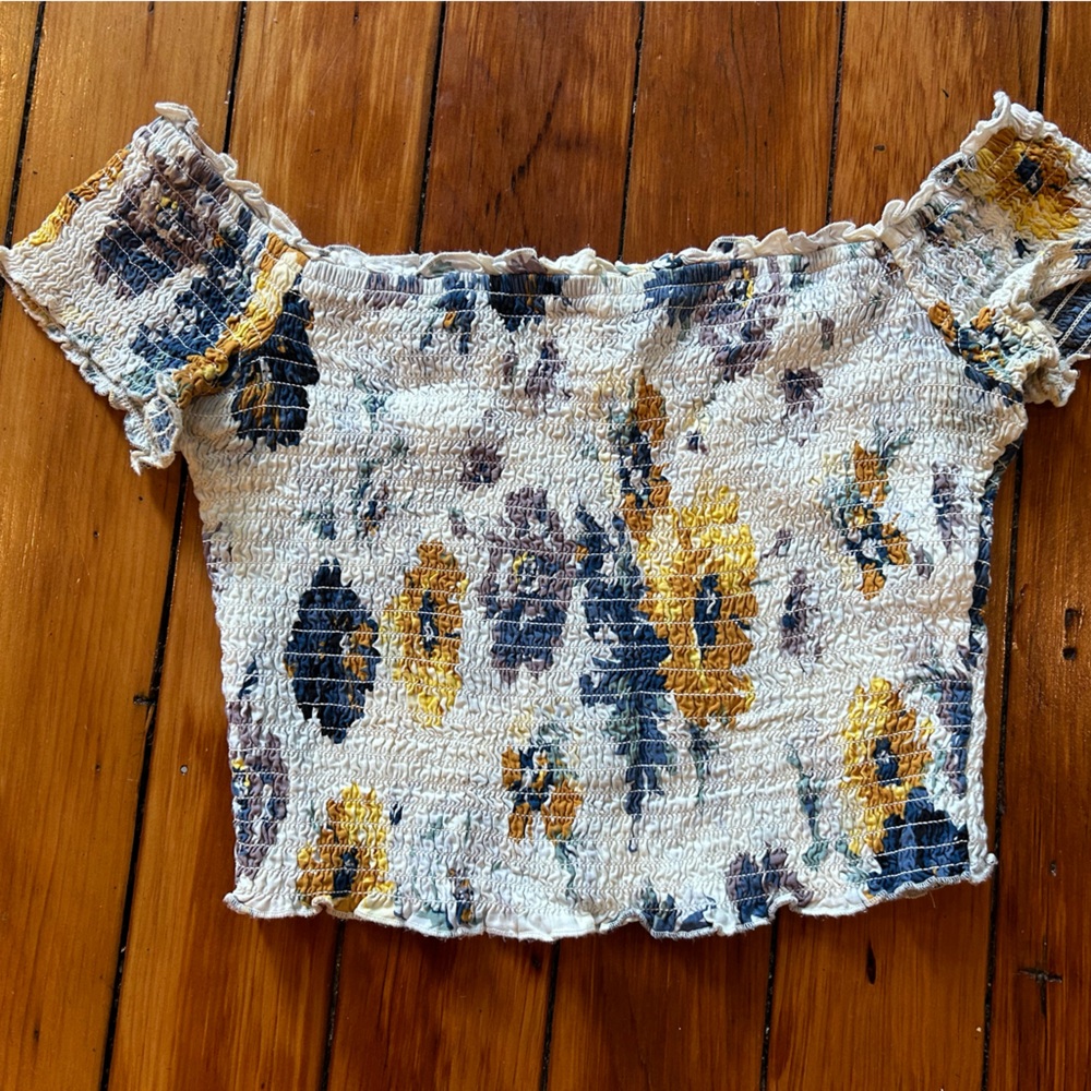Abercrombie and fitch floral crop top size S